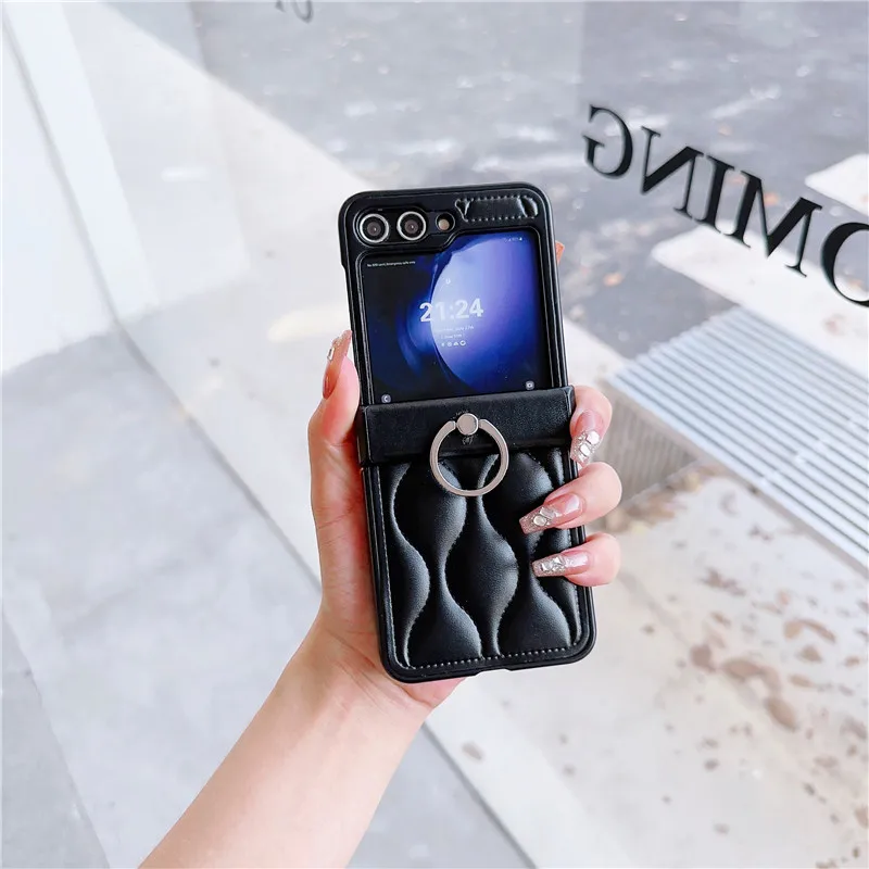 Luxury 3D Wave Pattern Ring Phone Holder Leather Case Cover for Samsung Galaxy Z Flip 5 Z Flip 4 Z Flip 3 5G Folding Back Cover