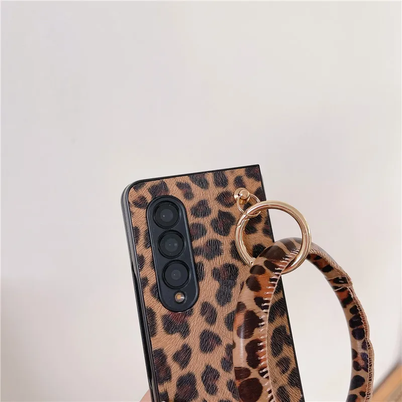 DIY Luxury Leopard Print Bracelet Pearl Strap Leather Case For Samsung Galaxy Z Fold4 Case for Galaxy Z Fold 5 Case Z Fold 3 2 1