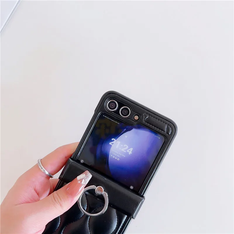 Luxury 3D Wave Pattern Ring Phone Holder Leather Case Cover for Samsung Galaxy Z Flip 5 Z Flip 4 Z Flip 3 5G Folding Back Cover