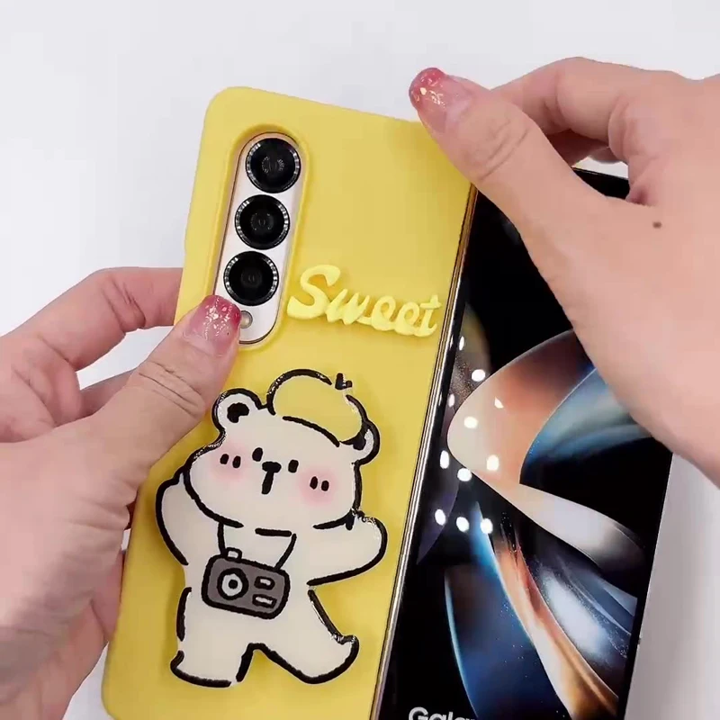 Funda Case for Samsung Galaxy Z Fold4 Z Fold3 Sweet Camera Bear Bracket Shockproof Protetcion Mobile Phone Case Cover Z Fold4